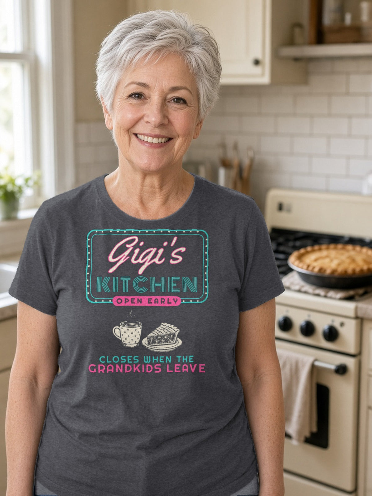 Gigi's Kitchen Retro Diner Sign Tee - Dark Grey Heather