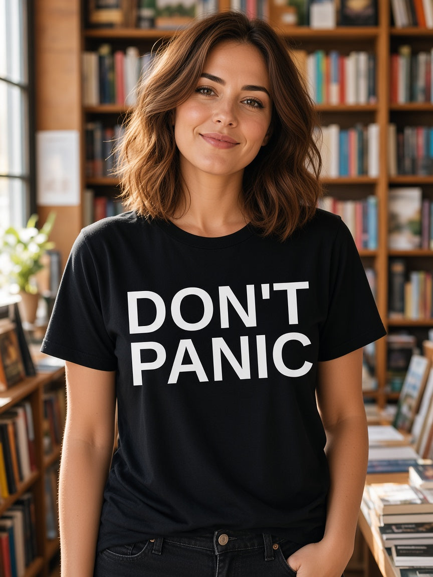 DON'T PANIC Big Text Tee